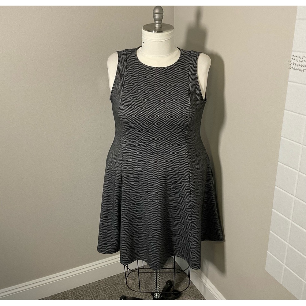 Plus Size 2X Sleeveless Fit & Flare Dress